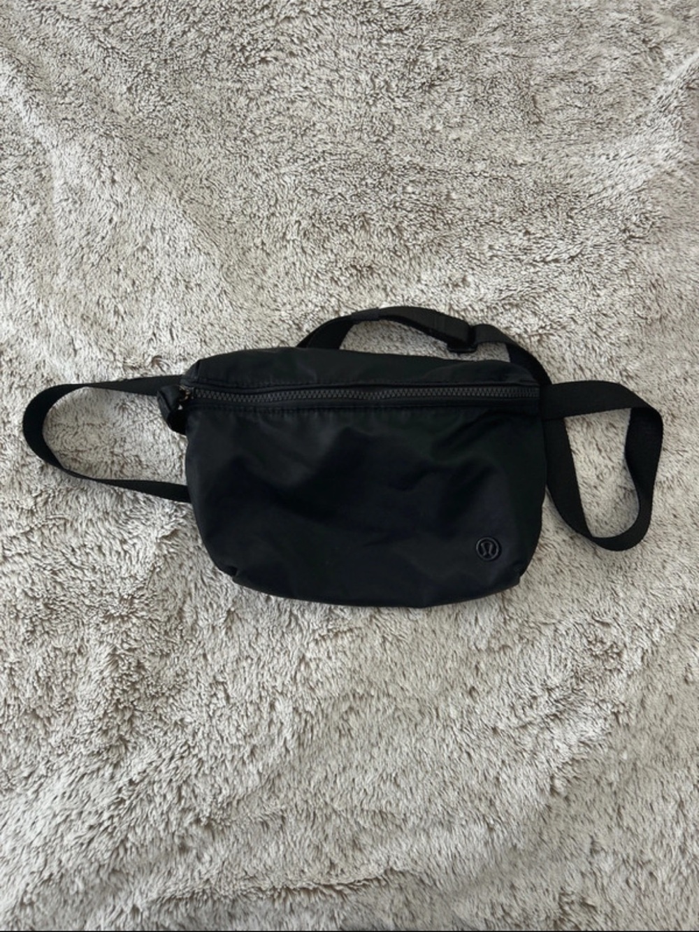 Lululemon Go Lightly Belt Bag